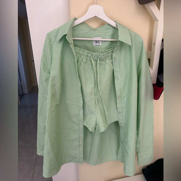 Green stripe set - Picture 1 of 5